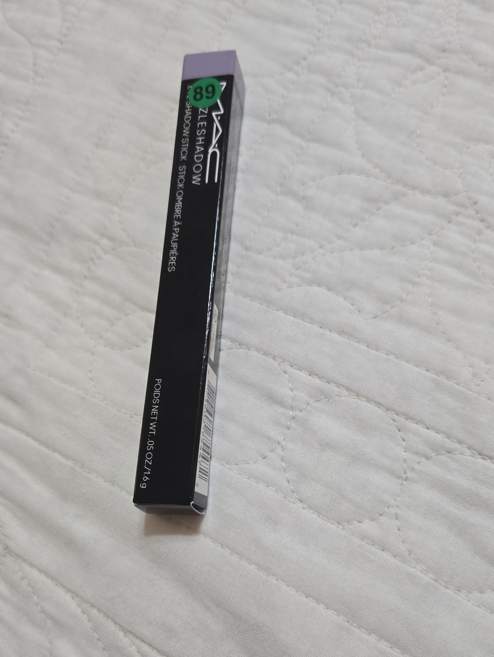 MAC Eyeshadow Stick - Lavender Cap with Shimmery Lilac Tip